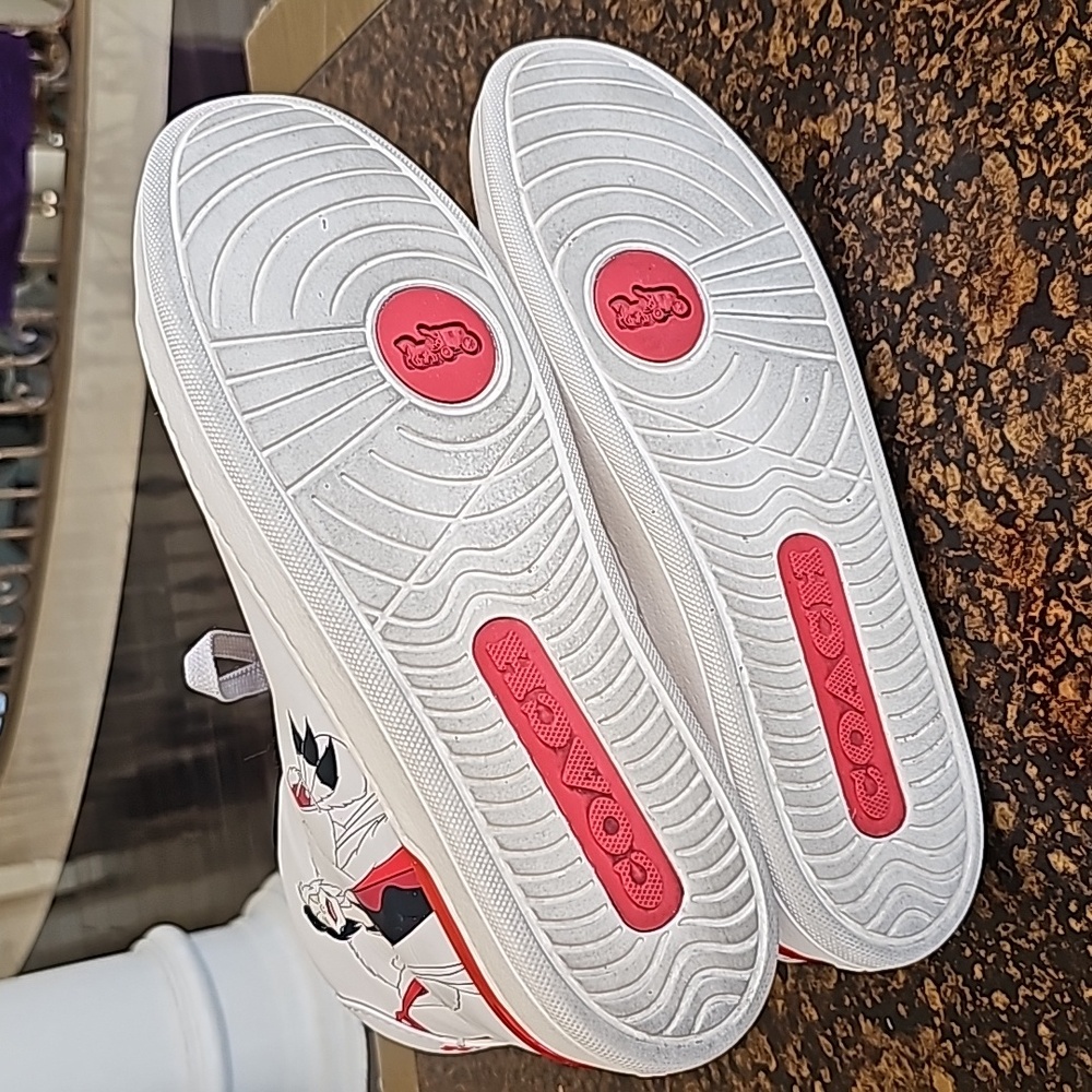 Disney X Coach Clip High Top Sneaker With Cruella Motif US Size 11B - Picture 10 of 12